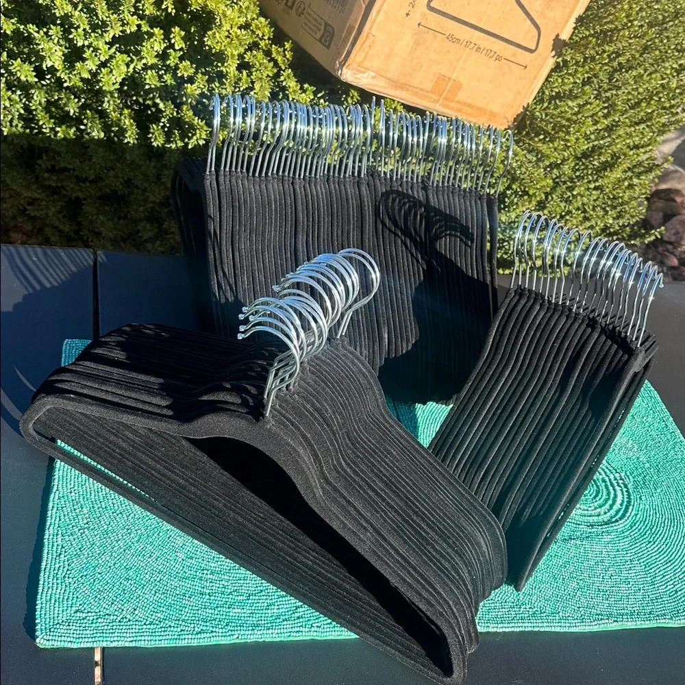 Black Velvet Hangers-heavy duty-set of 94 counts-brand new-originally packed